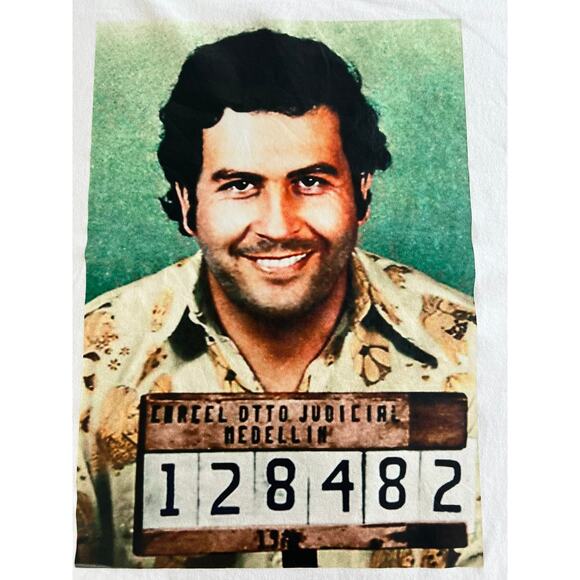 Bodega 23 tshirt Men's XL White Short Sleeve Crew Neck Pablo Escobar Mugshot - Picture 3 of 6